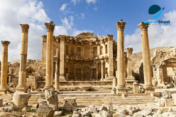 Jerash is one of the historical Roman cities that retain its features